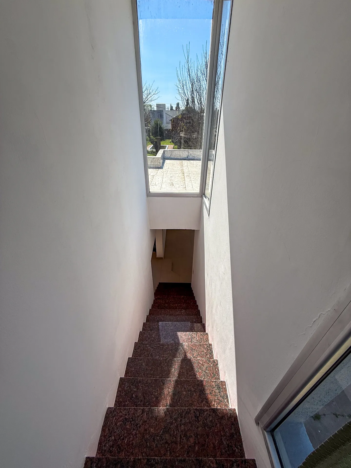 Hermosa casa en Pueblo Esther, a metros del río con PISCINA