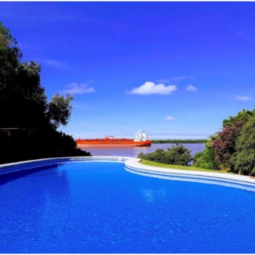 Arroyo Seco . Excelente Casa de categoría con piscina con vista panorámica y muelle al Río Paraná.